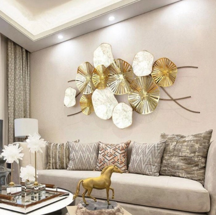 Metal wall decor for living room