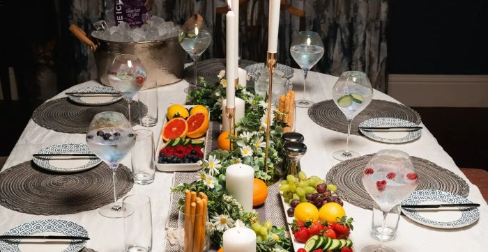 Table decor dinner party