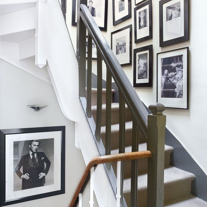 Staircase wall decor ideas modern