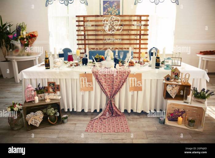 Main table wedding decor