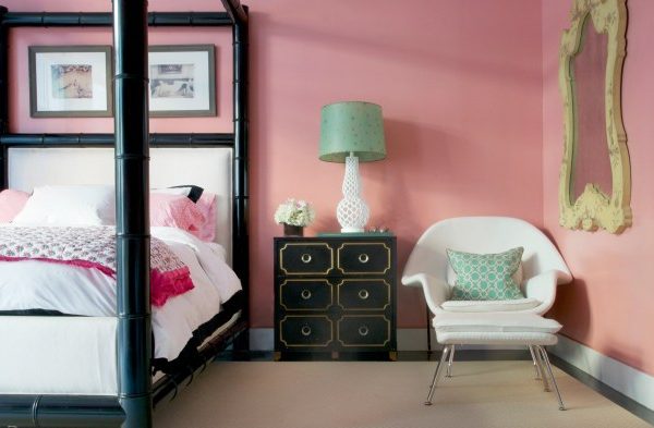 Pink black wall decor